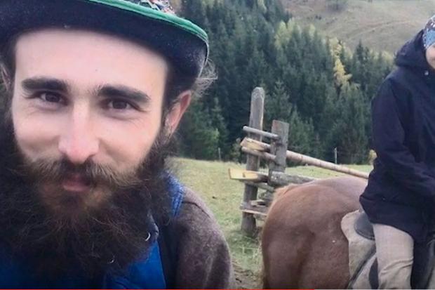 Спочатку родина Юзьківих їздила у Ворохту, як на дачу | Фото: Скрін з відео