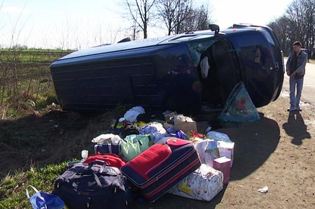 Авітвка їхала на Чернівці, мікроавтобус &mdash; у зворотньому напрямку на Італію