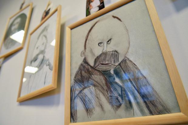 Незабаром банери з малюнками розмістять в Італійському дворику у Львові та Київському мистецькому арсеналі. Також малюнк