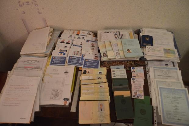 Клієнтам, які через порушення візового режиму втратили право в&rsquo;їзду на територію шенгенської зони, зловмисники ств