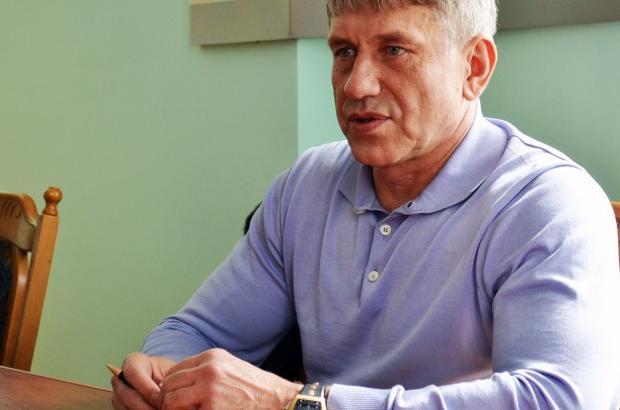 До призначення Ігоря Насалика останнім представником Прикарпаття в уряді був Зіновій Митник, який в 2010 році очолював М