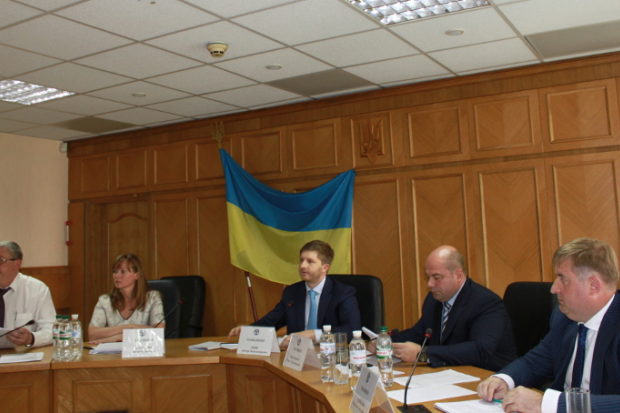 Відповідні рішення Комісії після підписання буде надіслано на державну реєстрацію до Міністерства юстиції та опублікован