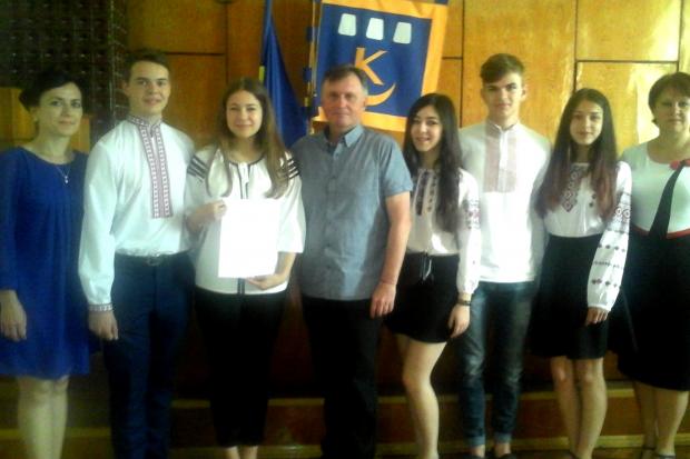 У Калуші відбулося підписання угоди про співпрацю "Молодь у дії &mdash; мир у громаді" | Фото:  Калуський місь