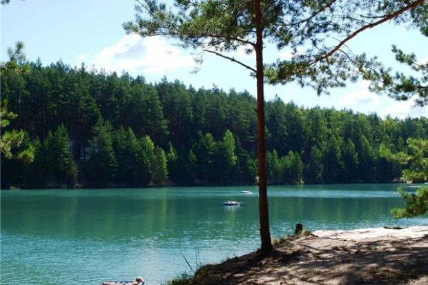 Блакитні озера в селі Олешня Чернігівської області