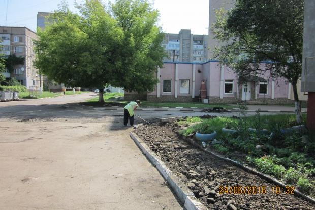 Місто обіцяє зробити капітальний ремонт тротуарів та проїздів