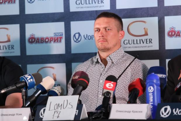 Усик пішов від прямої відповіді на питання про Крим