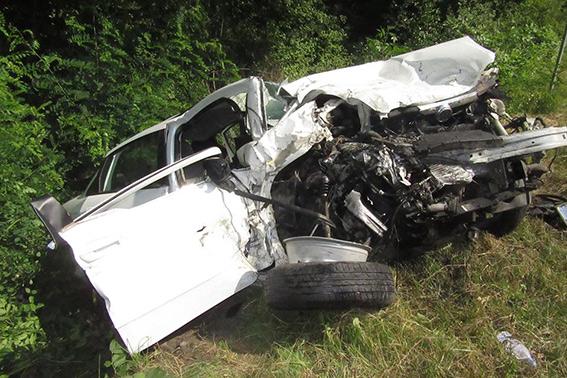 30-річний франківець виїхав автомобілем &laquo;Фольксваген Транспортер Т4&raquo; на смугу зустрічного руху | Фото: if.np