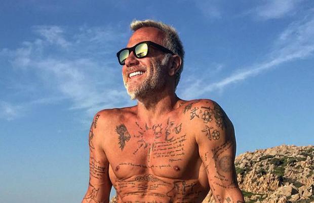 Джанлука Ваккі очолює сімейну корпорацію з виробництва автотрейлерів, а також входить до ради директорів компанії, яка в