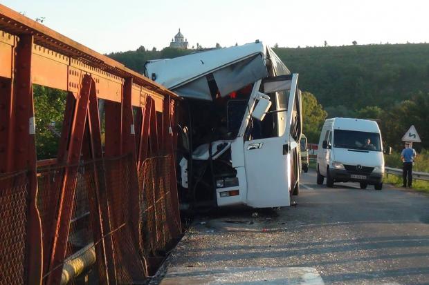 Всього в салоні автобуса перебувало близько 50 чоловік | Фото: Управління ДСНС України в Івано-Франківській області