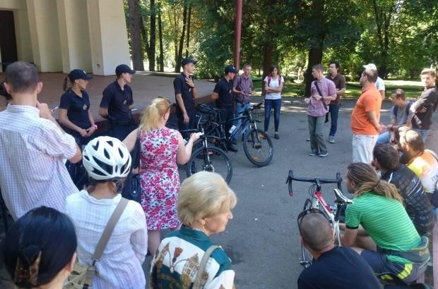 У Франківську встановлять експериментальні дорожні знаки для пішоходів і роверистів
 | Фото: kurs.if.ua