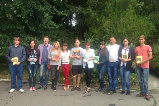 У Калуші відбулася презентація книги "Яскравий цвіт веселого життя..." | Фото: Калуський міський центр соціаль