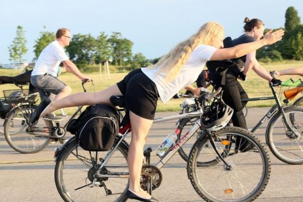 Ілюстрація. До участі у вело-йозі запрошують всіх охочих