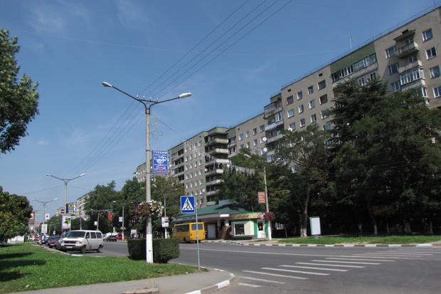 Ілюстрація. Калушани, які користуються велосипедами, сподіаються, що водії "віддадуть" їм частину дороги