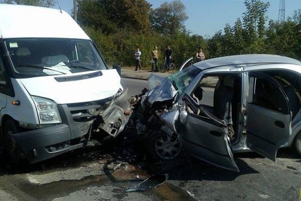 Загиблі &ndash; водій таксі та його пасажирка, мешканці Галицького району