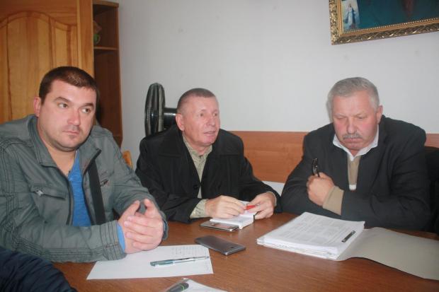 Найтяжча ситуація з виділенням землі для учасників АТО склалася у селах Сівка-Калуська і Кропивник | Фото: Віктор Пазухі