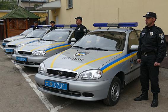 Поліція охорони Івано-Франківщини отримала нові автомобілі | Фото: gk-press.if.ua