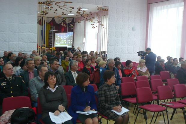 На виїзному засіданні колегії РДА, яке відбулося у приміщенні Войнилівської ЗОШ І-ІІІ ст, говорили про наповнюваність шк