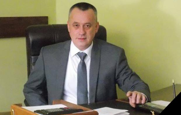 19 жовтня на робочому місці раптово помер  Роман Микула