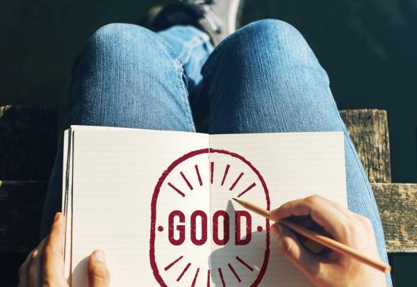 Потрібно навчитися блокувати "анти-вдячні" думки та думати про хороше | Фото: Rawpixel/Depositphotos