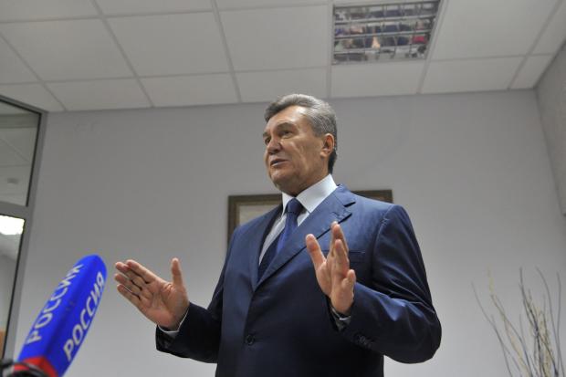 Зміст підозри оголошується усно, а саме повідомлення вже надіслано на всі відомі адреси Януковича | Фото: Reuters