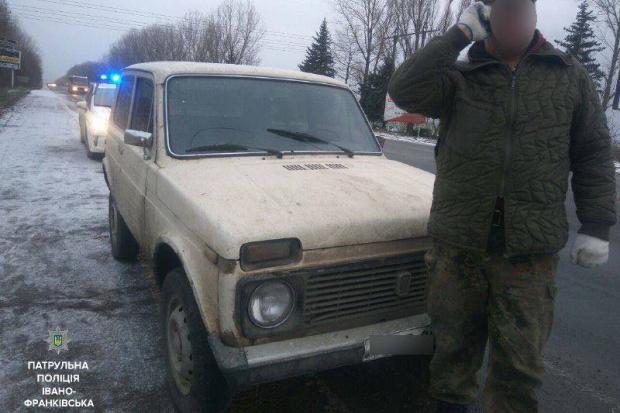 Патрульні поліцейські виявили автомобіль з сумнівними документами
 | Фото: Патрульна поліція Івано-Франківська