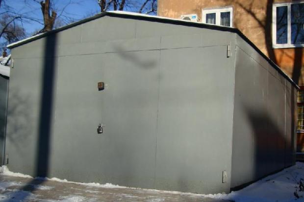 Металеві гаражі планують демонтувати у Калуші