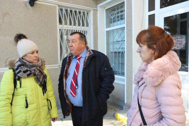 Уродженець Цуцилова судиться з церковною громадою села за землю