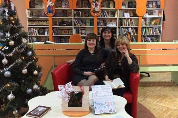 На завершення дійства усі присутні виконали найпопулярнішу колядку &laquo;Нова радість стала&raquo;