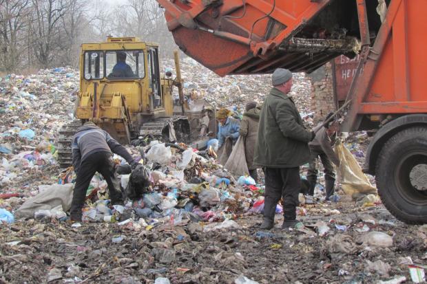 Сім років, як полігон твердих побутових відходів (I черга) у Калуші вичерпав свій ресурс | Фото: "Вікна" 