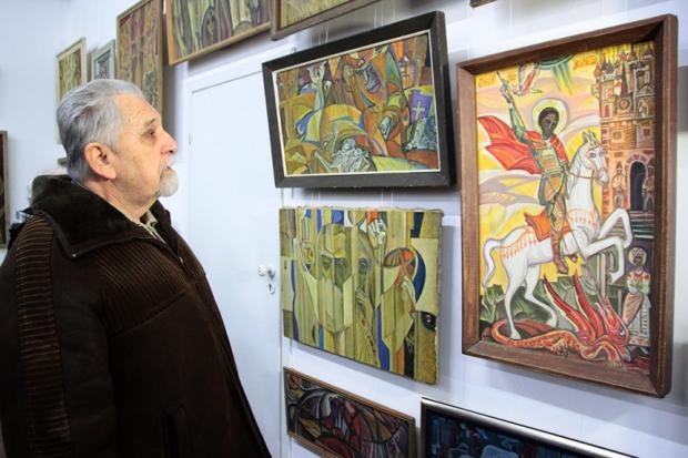 В залі розміщено понад 50 експонатів, серед яких не тільки картини з музеїв, але й твори з приватних колекцій