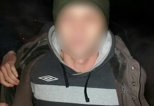 Під час поверхневої перевірки у військового виявили ковпак джля викурювання наркотичних речовин із нагаром | Фото: Патру