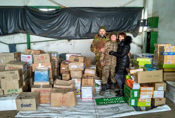 Допомога  калушан  була розподілена  між 16-ма позиціями військових