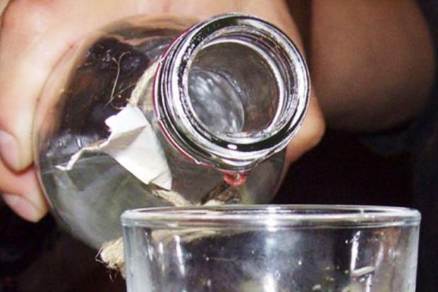 Ілюстрація. 17-річний юнак отруївся сурогатом алкоголю