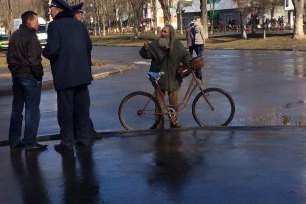 У Калуші наразі перекрита дорога в районі "п'ятачка"