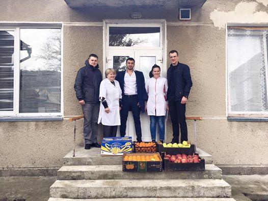 Допомога дітям-сиротам ніколи не буває зайвою