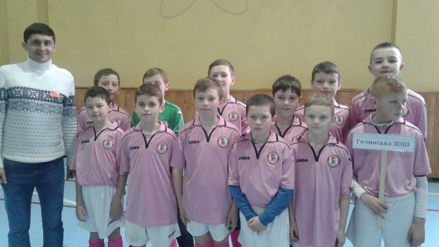 Переможців нагороджено грамотами, медалями, комплектом спортивної форми та м'ячами