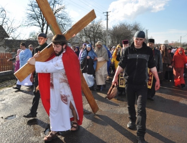 Початок Хресної ходи в неділю, 26 березня, о 15.00 від церкви святого Архистратига Михаїла