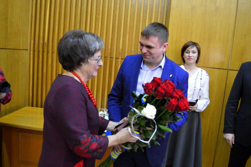 Орден княгині Ольги III ступеня вручили Оксані Тебешевській | Фото: blitz.if.ua