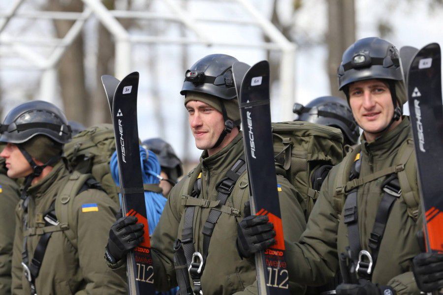 Бійці цього підрозділу допомагатимуть правоохоронцям та охоронятимуть громадський порядок у гірських селах | Фото: Депар