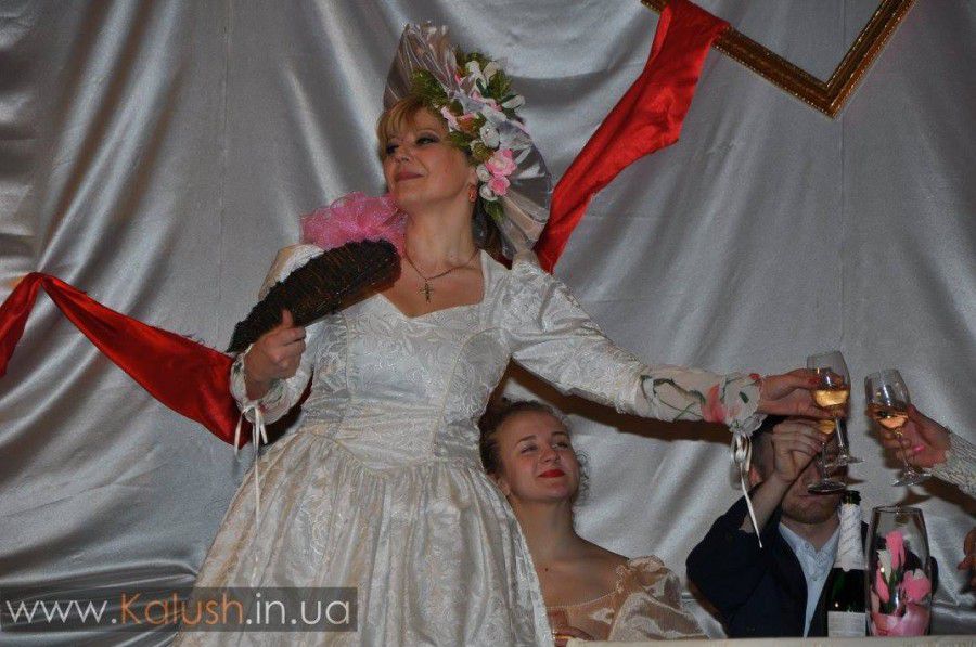 Наталія Табачук вперше вийшла на сцену калуського театру