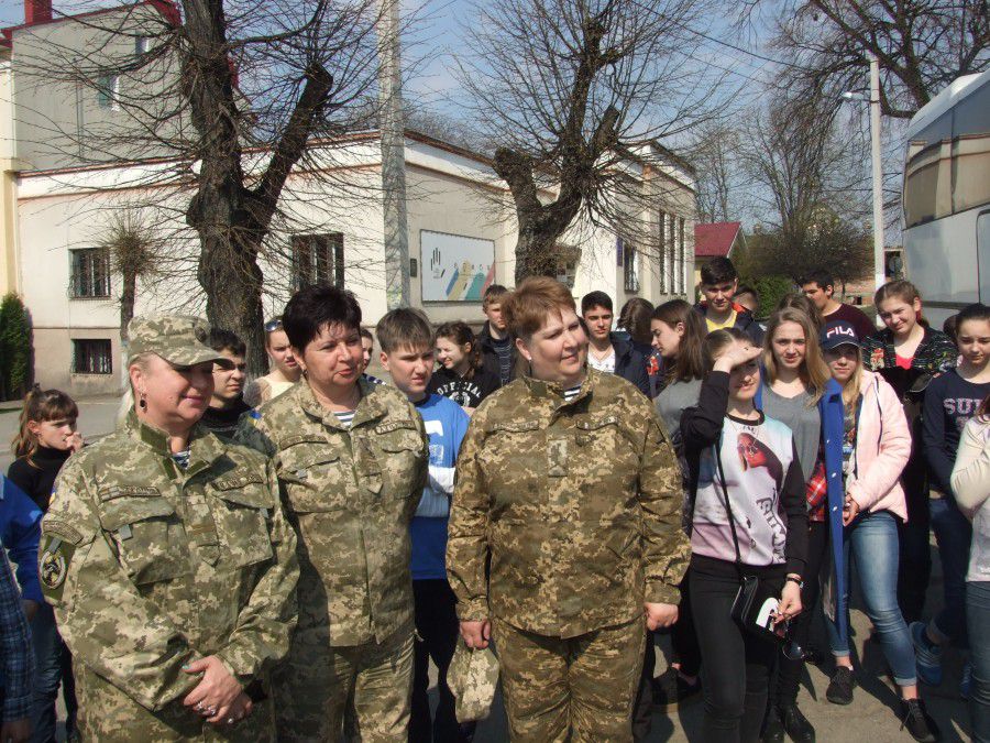 Калуський район здійснює шефство над військовою частиною ВМС Збройних сил України А 2637 з 1995 року