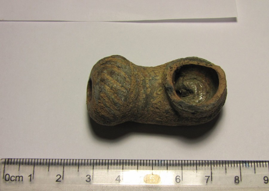 Василеві Фіцаку вдалося знайти старовинну глиняну люльку