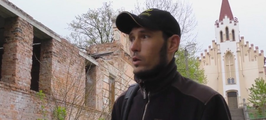 Історичні артефакти калушанин шукає за кожної нагоди, адже навіть найменші уламки можуть чимало розповісти про історію К