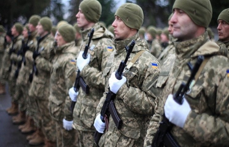 На Калущині стимулюватимуть до контрактної служби