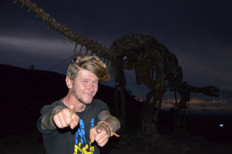 Найдовша подорож Олександра Тутова розпочалась із квитка в один бік | Фото: Відкриті джерела