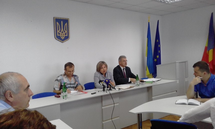 Окремо було обговорено інциденти з нанесенням шкоди довкіллю під час обробітку земель, які мали місце в області | Фото: 