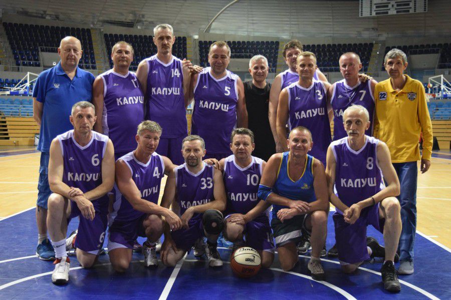 Калушани впевнено заявили про свої амбіції на чемпіонаті Європи з баскетболу серед ветеранів | Фото: Олександр Новосад
