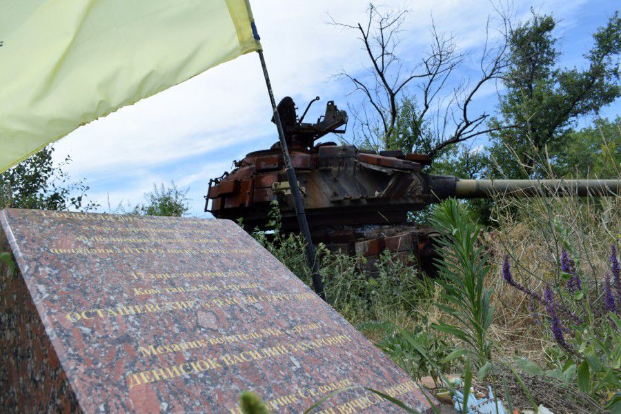 Мужні танкісти 17-ї танкової бригади здійснили неможливе. Переважаючі сили ворога були на деякий час зупинені