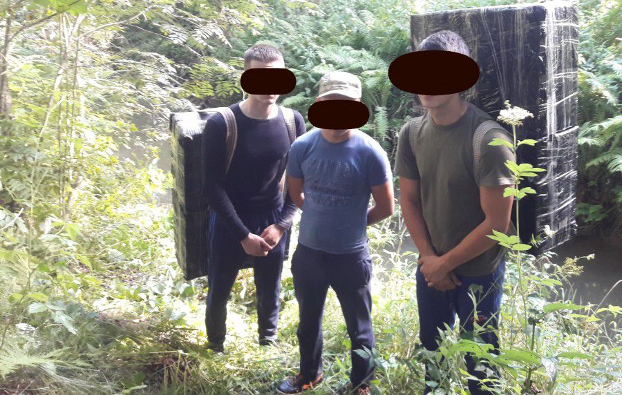 Контрабанду виявили в межах населеного пункту Шепіт Косівського району