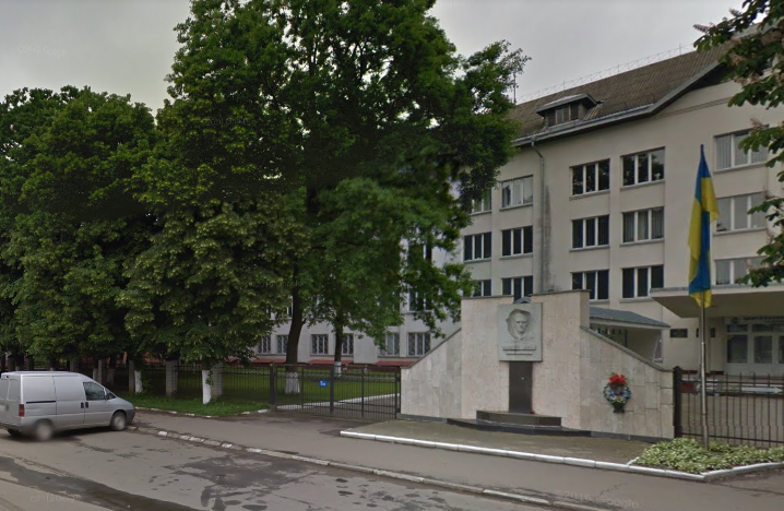 Саму податкову інспекцію наразі так оптимізували, що там залишалося 22-є працівників